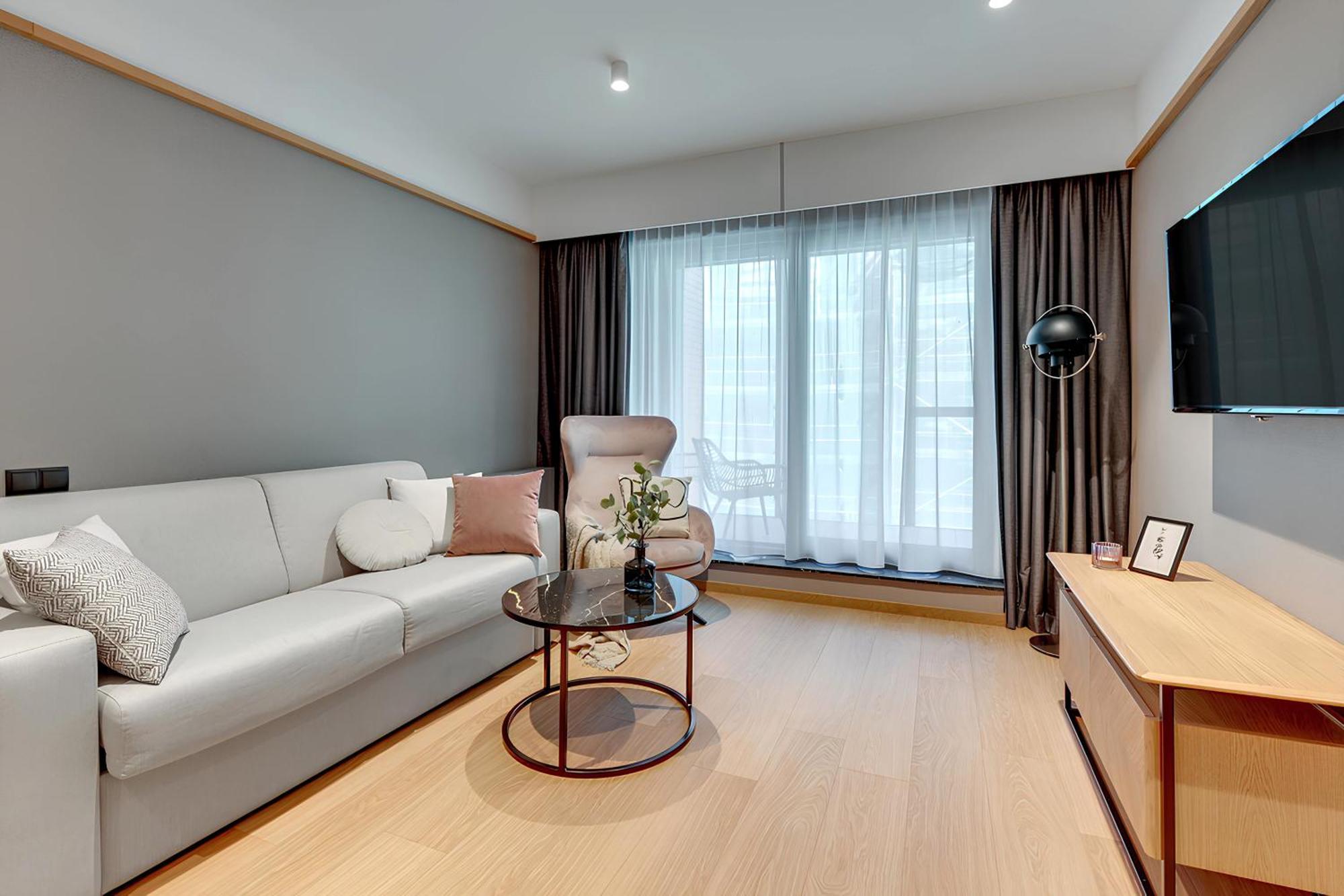 Deo Plaza Premium Apartments & Spa Gdańsk Rum bild